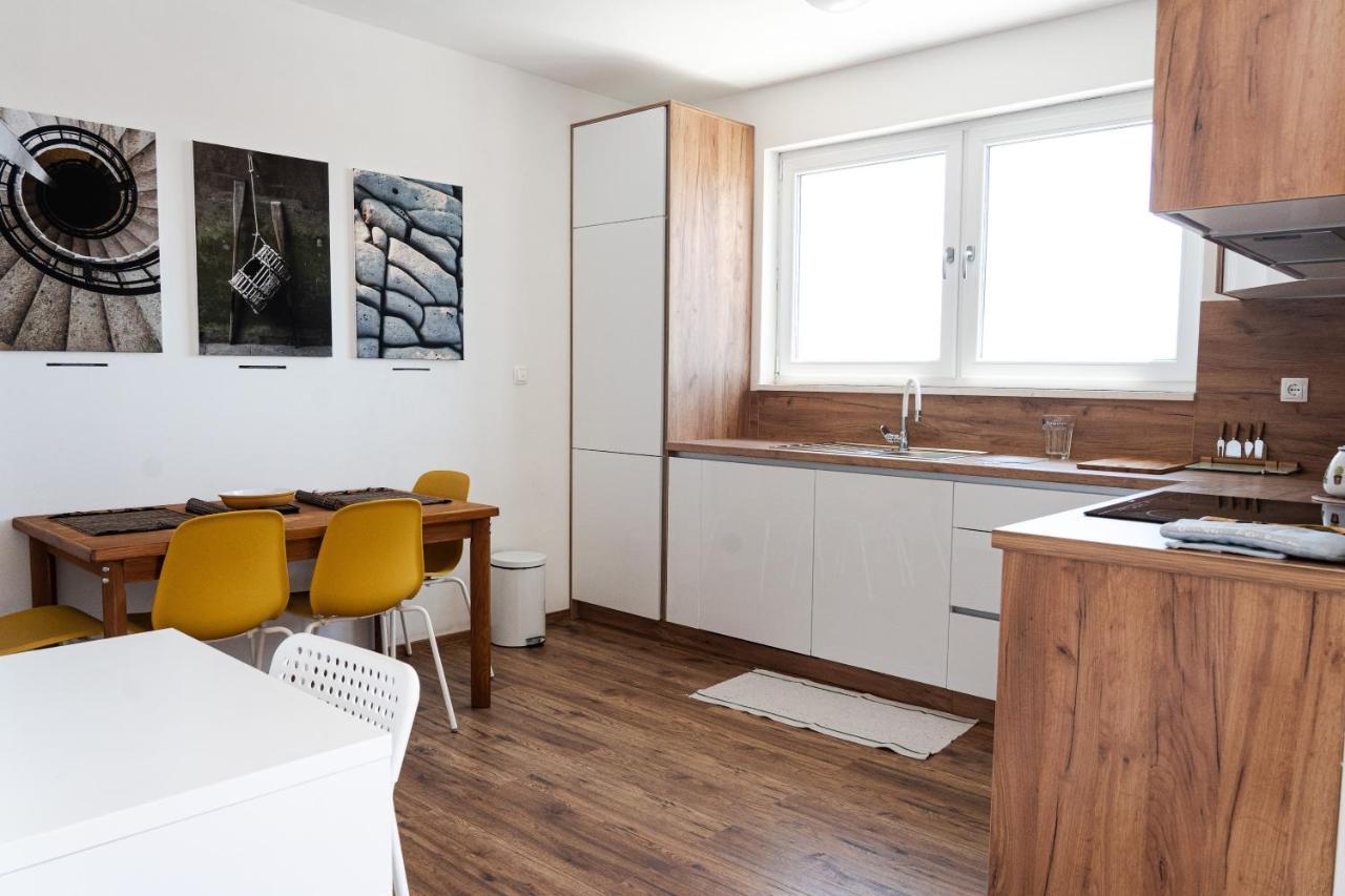 Station 22 - Brand New Apartment With A Terrace And Private Parking فير المظهر الخارجي الصورة